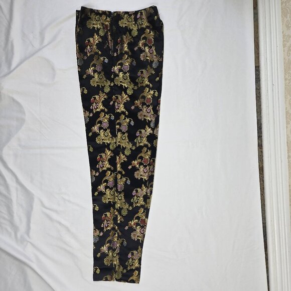Silk Box Size 4 Black Slim Leg Pants Flower :eaf Brocade Look Side Zipper - Picture 3 of 12